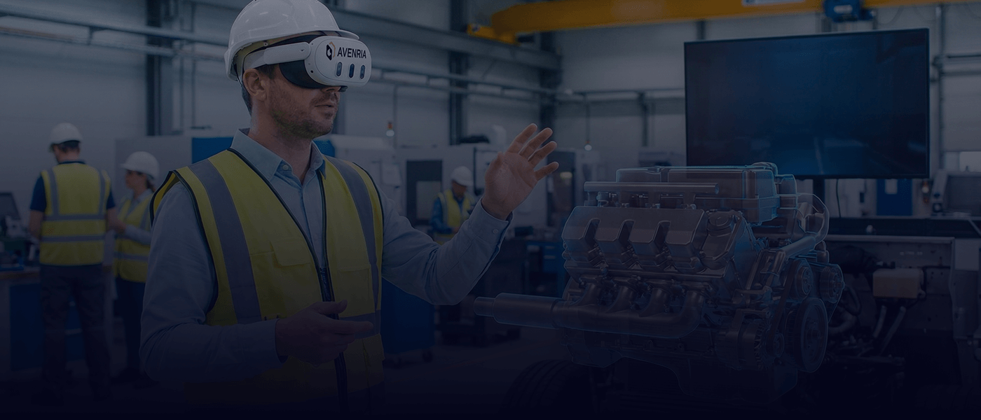 Ingénieur analysant un moteur automobile virtuel en éclaté grâce au learning immersif Avenria.